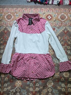Willow Tree White Top with Red Gingham Accents - Button Down Style Womens Size M